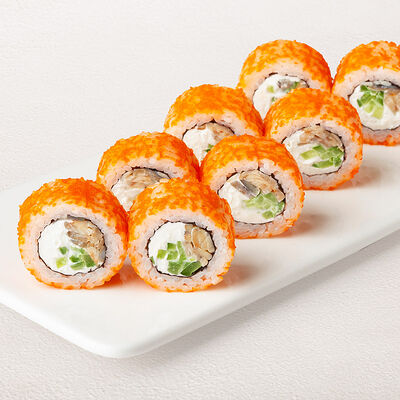 Ролл Филадельфия в масаго с угрем в Суши Wok по цене 659 ₽