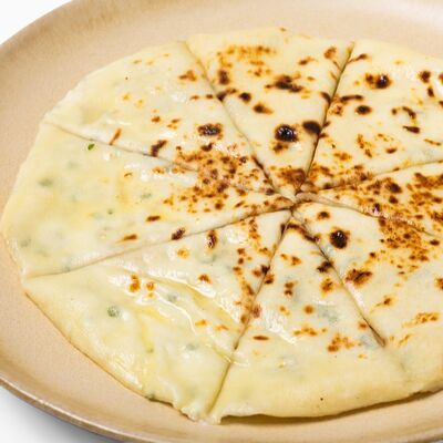 Ч1епалгш с домашним творогом и зелёным луком в АВЛИ бистро по цене 420 ₽