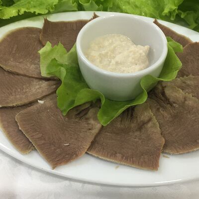 Язык с хреном в Усадьба принца по цене 440 ₽