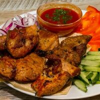 Шашлык из свинины в Шашлыкян