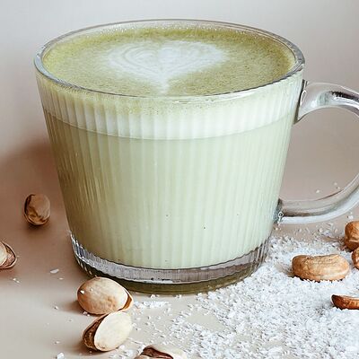 Матча-латте в Jeffreys coffee shop по цене 339 ₽