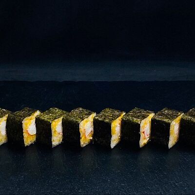 Ролл Спайси-крабв My Sushi по цене 409 ₽