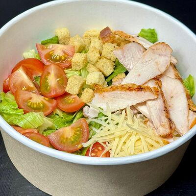 Салат Цезарьв Art Grill по цене 349 ₽