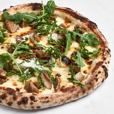 Пицца Белые грибы, руккола 23 см в Mojo по цене 520