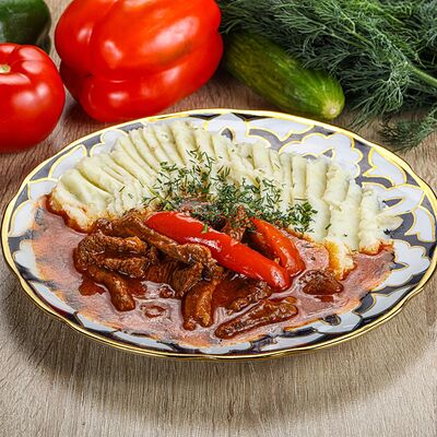 Гуляш в Чайхана Плов N1 по цене 542 ₽