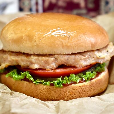 Чикенбургер в Арм Гриль по цене 400 ₽