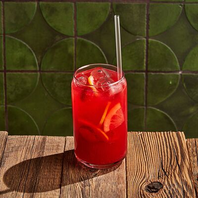 Лимонад клубнично-жасминовый в Двор Помидор по цене 550 ₽