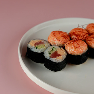 Гриль Маки Тунец в ВкусноНата по цене 750 ₽