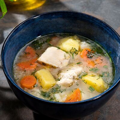 Куриный суп в Форель по цене 390 ₽