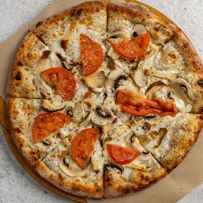 Курица и грибы в Сакура по цене 980 ₽