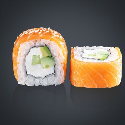 Ролл Филадельфия в Wok & Roll по цене 680 ₽