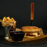 Комбо Бифбургер в Brand Burger