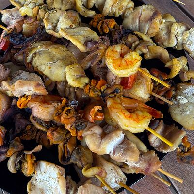 Шашлычок из морепродуктовв Кузьмичь по цене 350 ₽