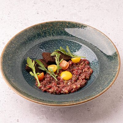 Тар-тар из говядины в Тестория по цене 890 ₽