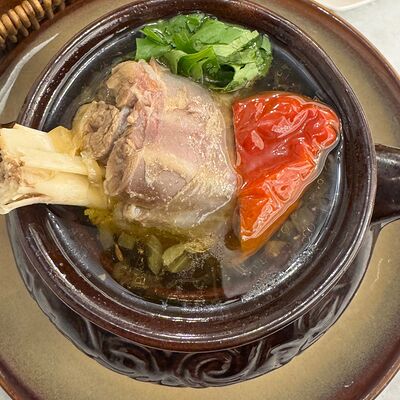 Шурпа в глиняном горшочке в Самарканд по цене 700 ₽