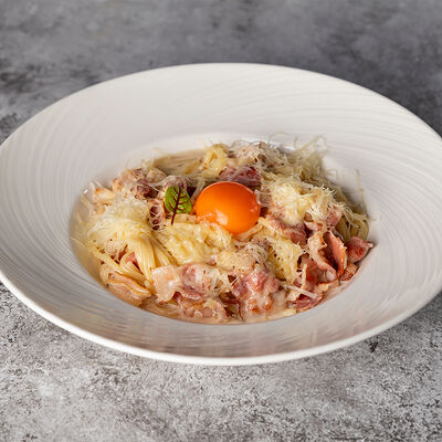 Спагетти Карбонара в Море Есть по цене 760 ₽