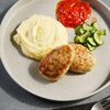 Котлеты из индейки, картофельное пюре и лечов Великие по цене 852