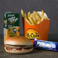 Детский обед в Max Burger Halal