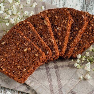 Черный хлеб со злаками в ЛарисуВаннуХочу по цене 90