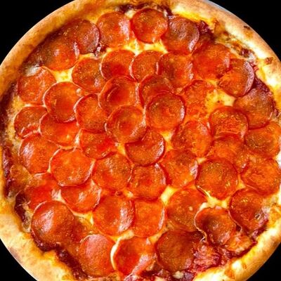 Пицца Пепперони в Red Klen по цене 28 р.