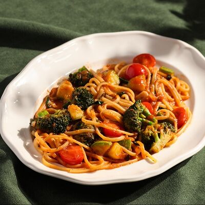 Лингвини с овощами в Кукумбер по цене 950