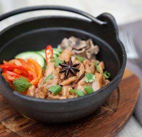 Курица по-пекински с рисом в Рецептор по цене 550 ₽