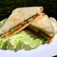 Сэндвич двойной с сыром в Кафе 60