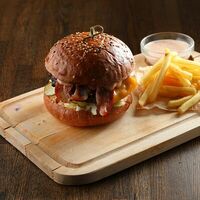 Бургер Барбекю в Craft Lab Cafe