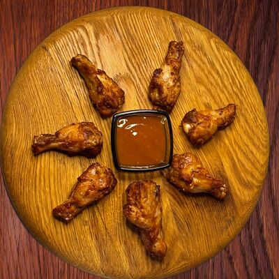 Крылышки Баффало с соусом сладкий чили в Pipirolly по цене 560 ₽