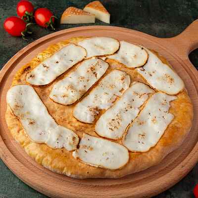 Хачапури с копченым сулугуни в Елки Холл по цене 549 ₽