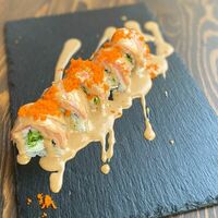 Суши с копчёным лососем в Гастробар DOM