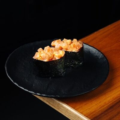 Гунка Лосось (2 шт) в Buba Sushi по цене 790 ₽