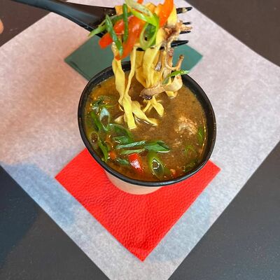 Рамён Кимчхи в И тако сойдет по цене 416 ₽