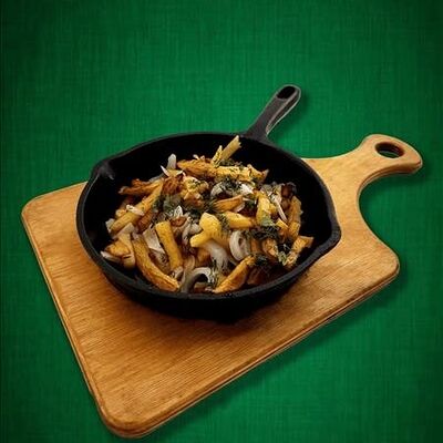 Картошка жаренная с луком в Дача по цене 210 ₽