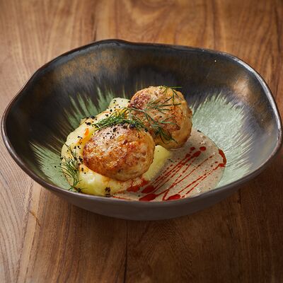 Котлеты куриные в Dacha по цене 685 ₽