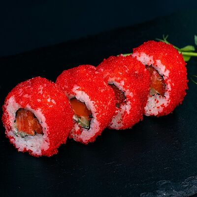 Калифорния с лососем 1/2 в Sushi Bar Time по цене 339 ₽