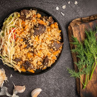 Плов с говядиной в Бакинский дворик по цене 240 ₽