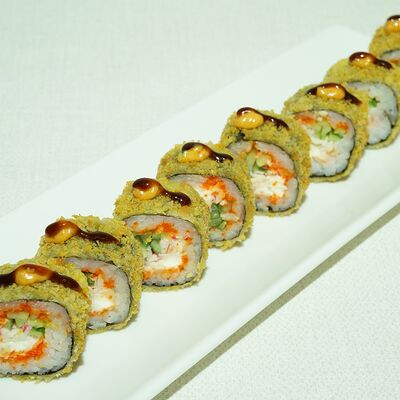 Горячий ролл Калифорнияв СУШИSELL по цене 749 ₽