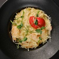 Феттуччине с креветками и беконом в Фабрика Вкуса