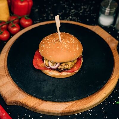 Бургер Мексикано в FoodBox по цене 520 ₽