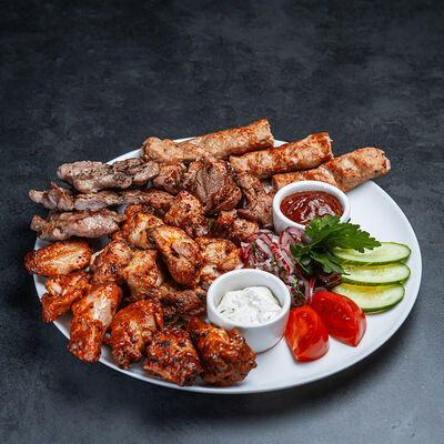 Сет из шашлыков в Честнок по цене 3180 ₽