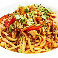 Wok со свининой в Унга