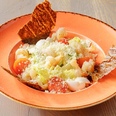 Цезарь с креветками в Friend Zone Гвоздь по цене 649 ₽