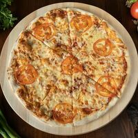 Пицца Маргарита в Dance&grillpark