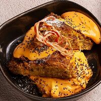 Морковный тарт на гриле со сметанным кремом в Ферма