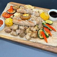 Мясная тарелка гриль в Кусь