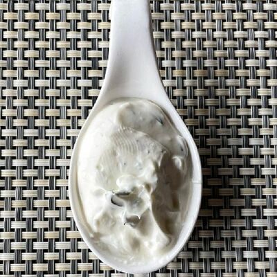 Соус Чесночный в Двор Помидор по цене 100