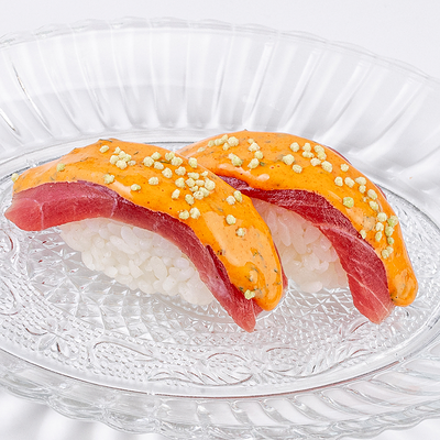 Суши с тунцом и соусом кимчи в Gaijin по цене 590 ₽