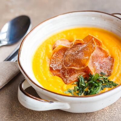 Суп-пюре из батата с чипсами в Дюшес по цене 430