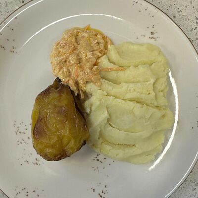 Перец фаршированный с карт пюре в Кофеин по цене 310